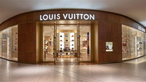 louis vuitton chinook center calgary|louis vuitton calgary canada.